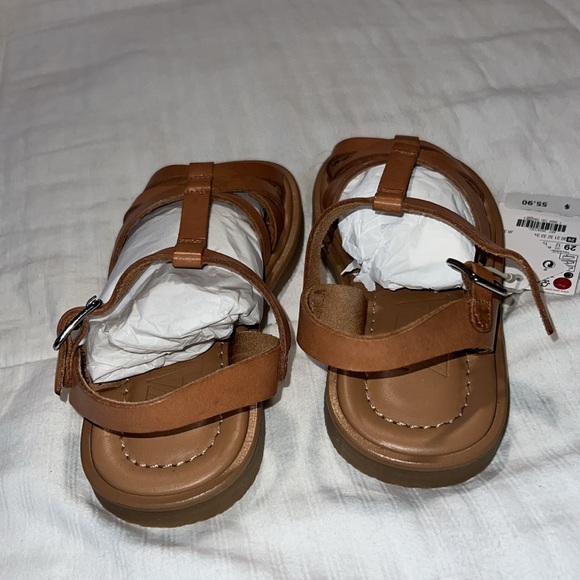 NWT sandals- open to offers - Picture 2 of 3